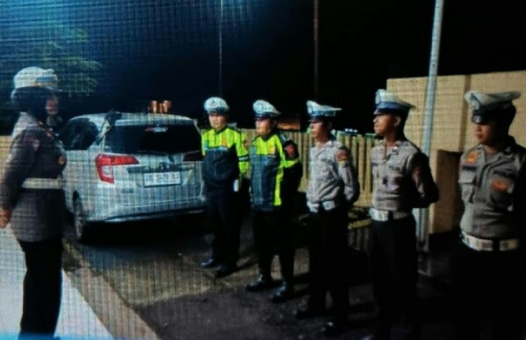 Anggota Satlantas Polres Boltim Tindak 21 Pelanggar Lalu Lintas Saat Patroli Malam