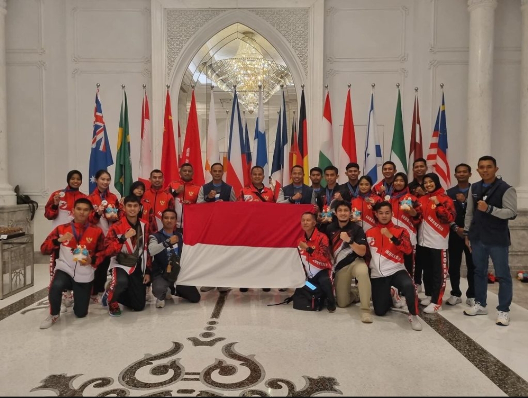 Bikin Bangga, Tim Terjun Payung Polri Raih Prestasi di Kejuaraan Skydiving Asia & Tingkat Dunia
