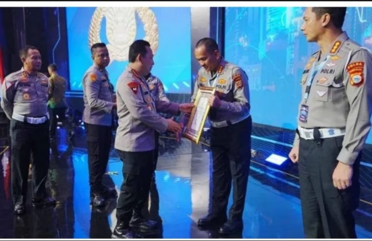 Berhasil Tekan Angka Kecelakaan, Ditlantas Polda Aceh Terima Penghargaan Dari Kapolri