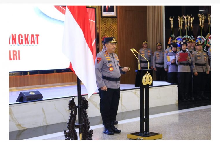 Kapolri Jenderal Drs. Listyo Sigit Prabowo, M.Si Pimpin Kenaikan Pangkat 16 Pati Polri