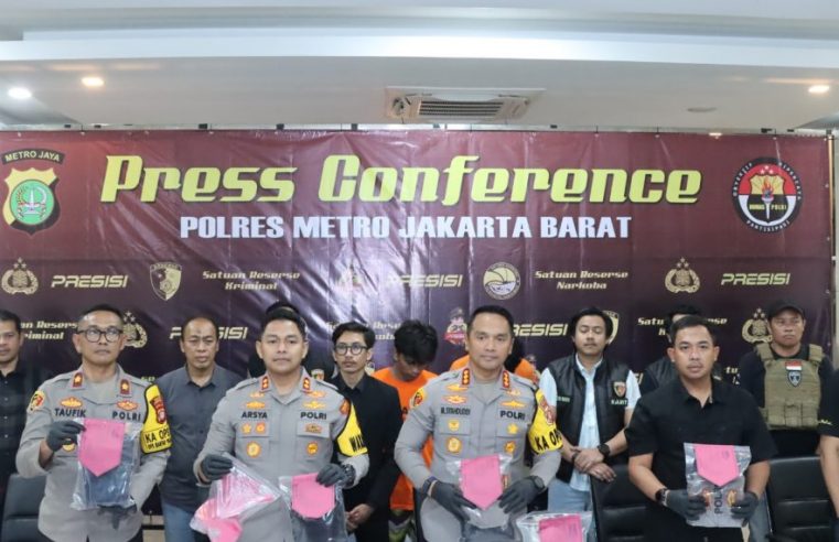 Bongkar Laboratorium Ilegal Tembakau Sintetis Di Perumahan Mewah Bekasi Jawa Barat, Polres Jakbar Sita 105 Kg Sinte Siap Edar