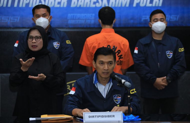 Bareskrim Tangkap BAG 25 Tahun Di Banyuwangi Pembobol Sistem BKN