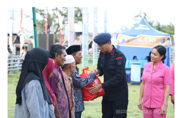 Pertama Kali ! Hipnoterapi Massal & Bansos Brimob Polda Sulteng di Mamboro