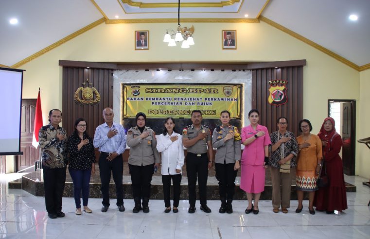 Wakapolres Merauke Dan Kabag SDM Pimpin Sidang BP4R 1 Anggotanya