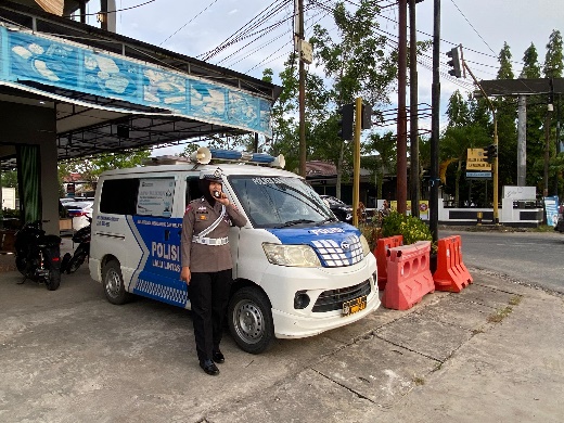 Satgas Preemtif Operasi Zebra Kapuas 2024 Polres Singkawang, Polda Kalbar Laksanakan Penyuluhan Lalu Lintas Dengan Pengeras Suara