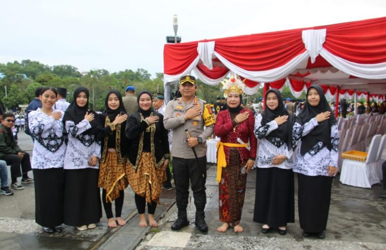 Kapolresta Bersama Para Guru TK Bhayangkari & Guru-guru Se Kota Balikpapan Rayakan Hari Guru Nasional di BSCC Dome