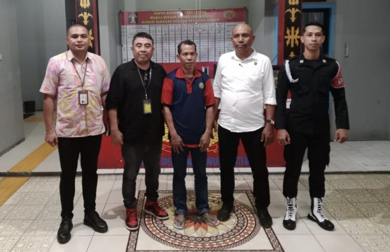 Polres MBD Serahkan 2 Orang Tersangka Perkara Korupsi DD/ADD Wonreli Tahun 2020