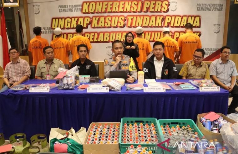 Polisi Ringkus 6 Orang Pelaku Pengoplos Gas Bersubsidi 3 Kg di Jakut