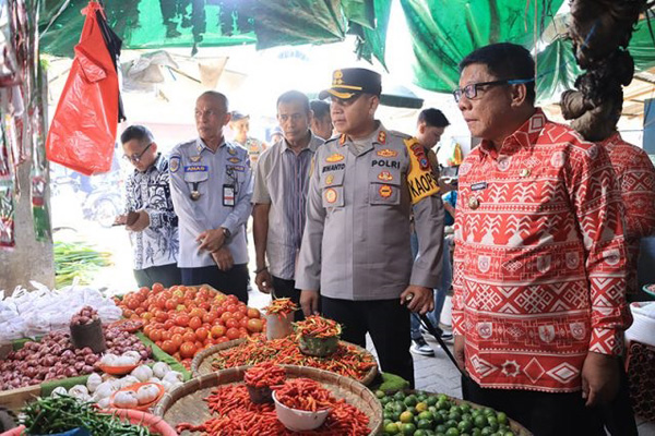 Jelang Bulan Ramadan, Pemkot Bersama Polres Kotamobagu Sidak Harga Sembako di Sejumlah Pasar