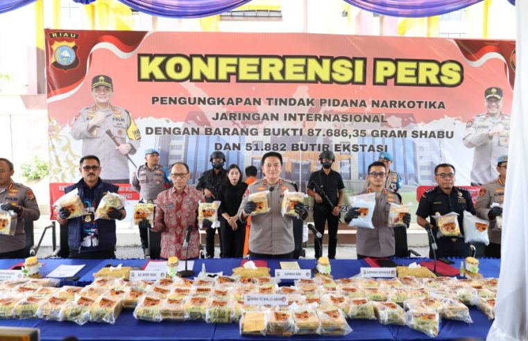 Terbongkar Jaringan Narkoba di Wilayah Riau, 87 Kg Sabu-sabu & 51 Ribu Pil Ekstasi Disita