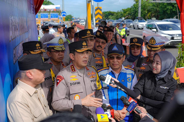 Wakapolri: Arus Mudik Sempat Padat Sebab Banyak Pemudik Tunggu One Way Diberlakukan