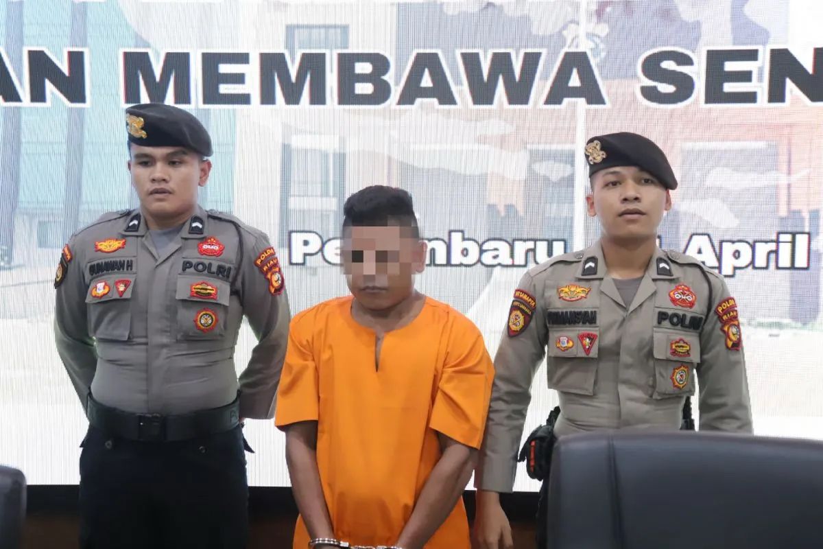 Polisi Tangkap Johanes Baok Tersangka Pengancaman Pisau ke Pengguna Mobil di Pekanbaru