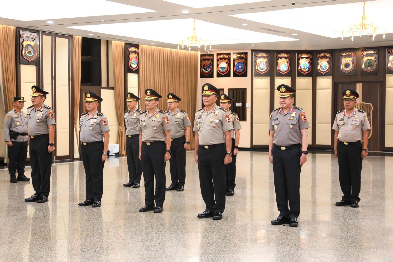 Mabes Polri Gelar Korps Raport Kenaikan Pangkat Pati Polri, 13 Orang Perwira Tinggi Naik Pangkat