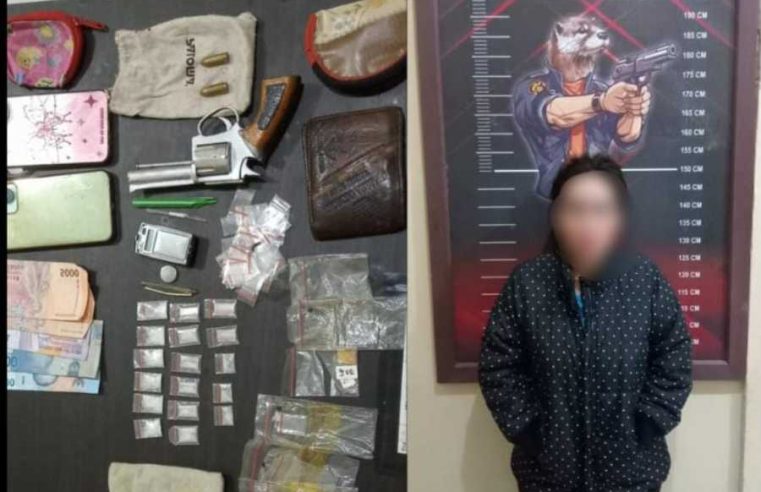 Tertangkap di Tengah Malam, Anisa IRT di Banyuasin Kedapatan Simpan 17 Paket Sabu & Senpi Rakitan