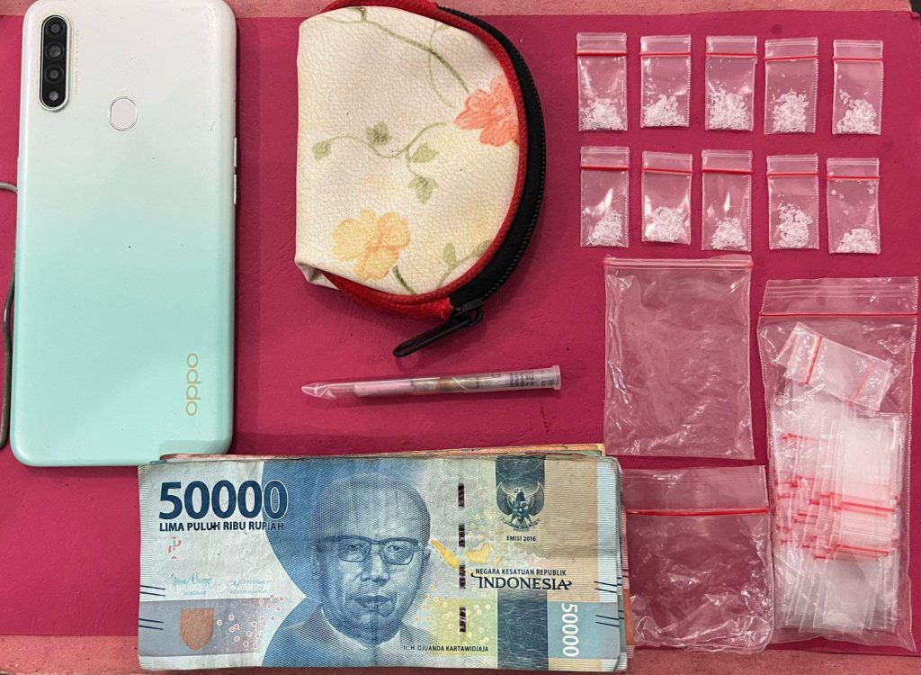 Sat Resnarkoba Polres Tebing Tinggi Tangkap 2 Orang Warga Yang Edarkan Sabu-sabu