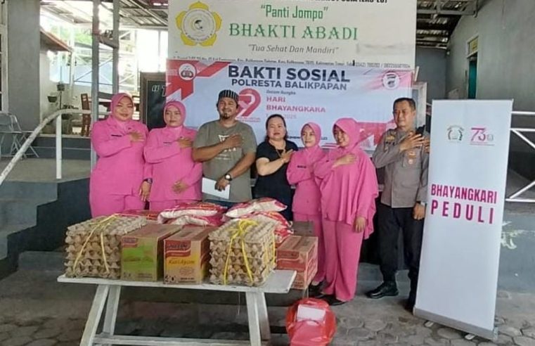 Jelang HUT Bhayangkara ke-79, Polresta Balikpapan Salurkan Bantuan ke Panti Sosial