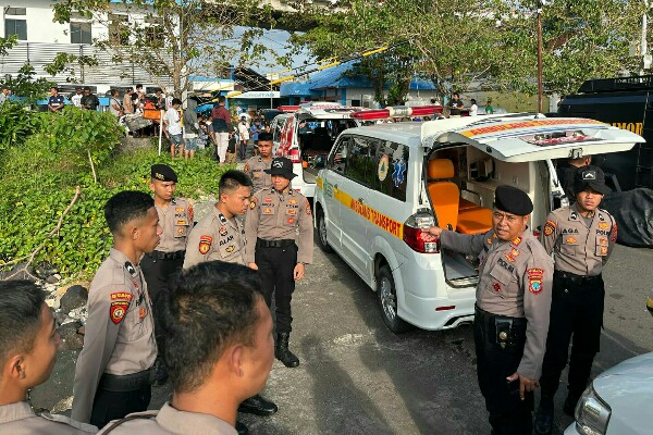 Info Awal Korban KM Barcelona V A yang Terbakar di Pulau Talise 280 Setelah Evakuasi Jadi 571