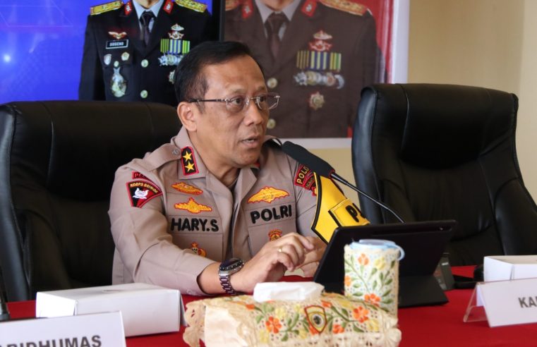 Konferensi Pers Polda Kaltara Terkait Insiden Terjadi Pada Saat Pengamanan Aksi Unjuk Rasa Di Depan Mako Polda Kaltara