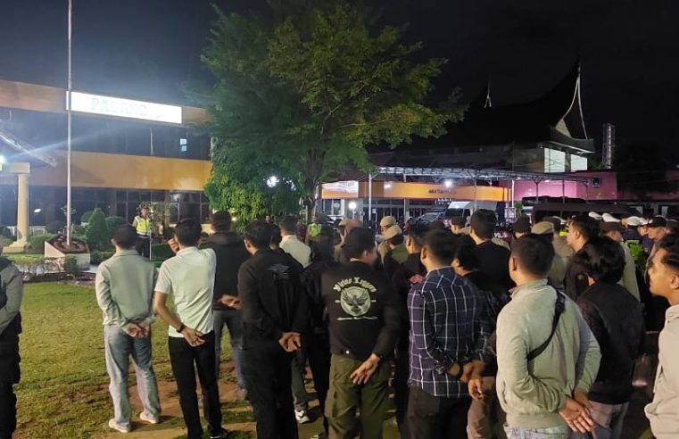 Patroli Gabungan Gagalkan Rencana Tawuran Tengah Malam di Kota Padang