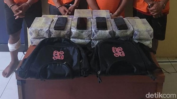 Polda Sumatera Utara Ungkap Kasus 20 Kg Sabu dari Jaringan Negara Malaysia