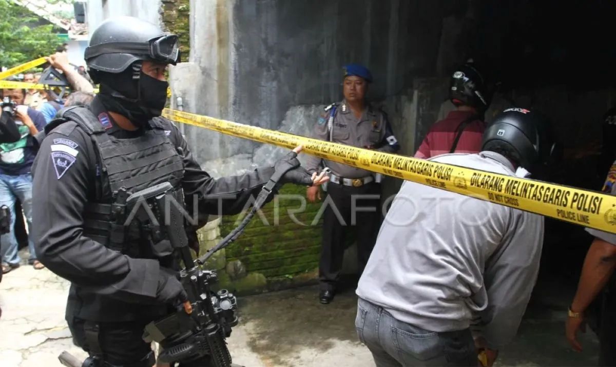 Aksi Berani Densus 88, Dua Terduga Teroris Dibekuk dalam Serangan Preventif di Palu & Sulteng