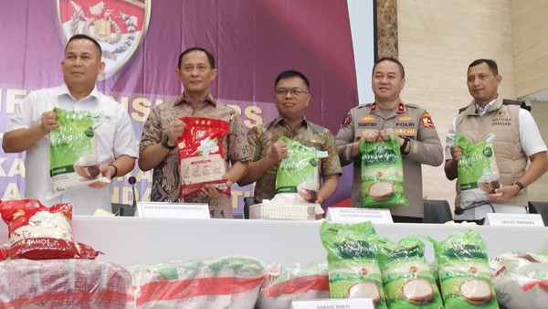 Satgas Pangan Sita 132 Ton Beras Oplosan Produksi PT Food Station, Tetapkan 3 Tersangka