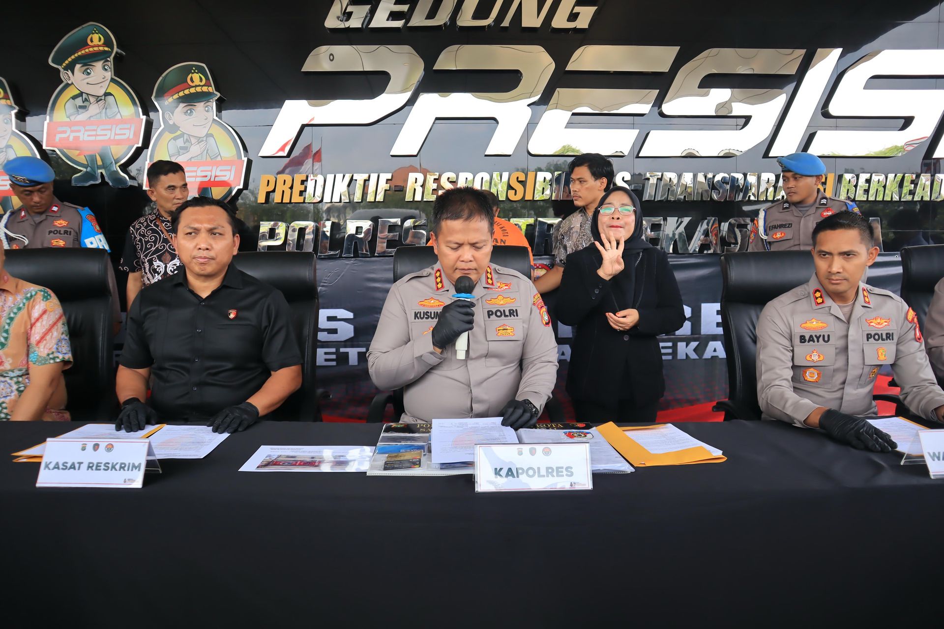 Polisi Ungkap Penipuan dan Penggelapan Jual Beli Vespa Antik di Bekasi
