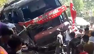 Kecelakaan Bus di Probolinggo Tewaskan 8 Orang, Diduga Akibat Rem Blong