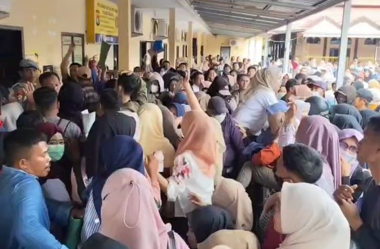 Polres Majene Siapkan Tenda Tambahan dan Tim Medis untuk Pelayanan SKCK Calon PPPK