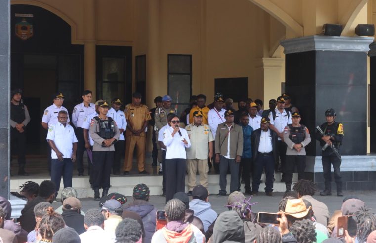 Aksi Damai 200 Peserta CPNS di Puncak Jaya, Minta Penyelesaian Tes yang Tertunda