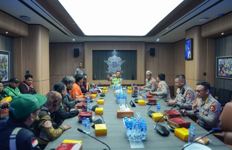 Sinergi antara Korlantas dan Ojol untuk Mewujudkan Jalan yang Lebih Aman