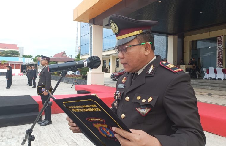 Polresta Balikpapan Gelar Upacara Hari Pahlawan ke – 80 Dipimpin Wakapolresta