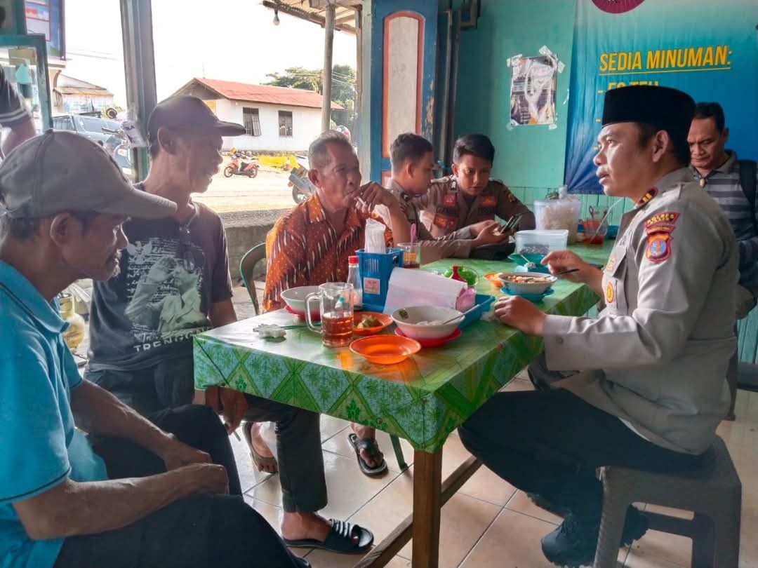 Polsek Long Ikis Gelar Jumat Curhat, Bangun Kedekatan dengan Masyarakat Desa Atang Pait