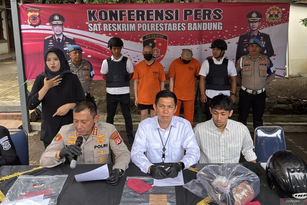 Polrestabes Bandung Ungkap Kasus Penganiayaan Berat yang Berujung Kematian