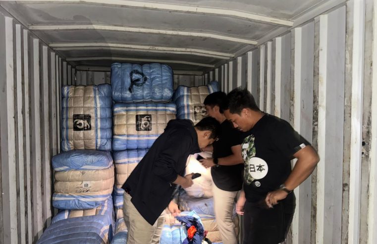 207 Bal Pakaian Bekas Impor Disita, Polda Metro Jaya Tegakkan Hukum di Duren Sawit