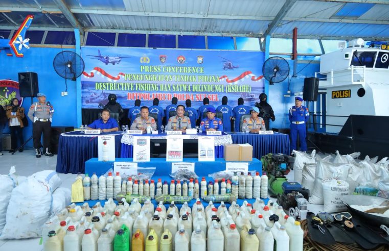 Ditpolairud Sulsel Amankan 18 Tersangka Destructive Fishing dan 3 Tersangka KSDAHE, Bahan Peledak Dari Malaysia