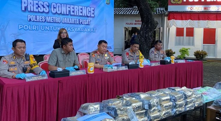 Operasi Malam Pergantian Tahun Berhasil, Polisi Jakpus Amankan 100 Kilogram Narkoba Jenis Sabu-sabu