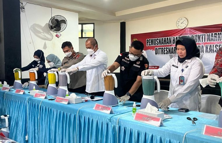 67,6 Kg Sabu dan 30 Ribu Butir Ekstasi Dimusnahkan, Polda Kalsel Gagalkan Jaringan Narkotika Lintas Provinsi