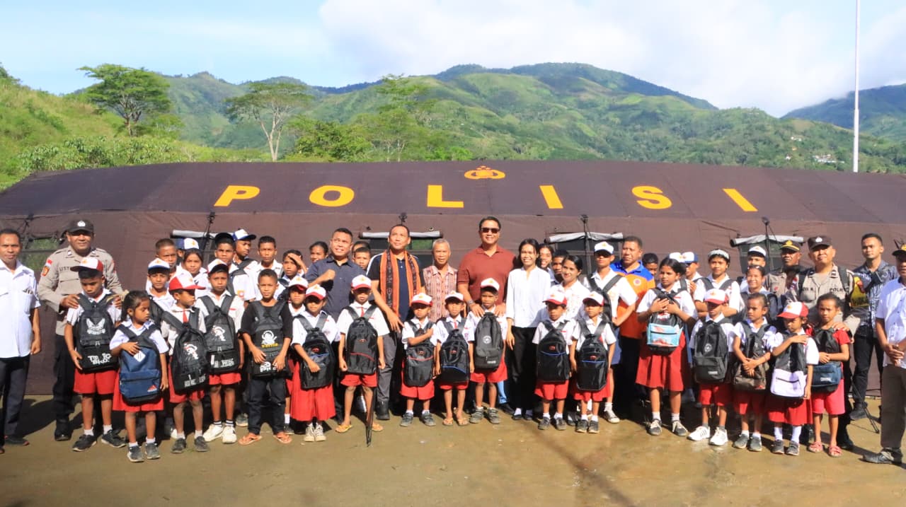 Wakapolda NTT Kunjungi SMP Negeri 48 Sa Ate Gaikiu, Pastikan Proses Belajar Tetap Berjalan