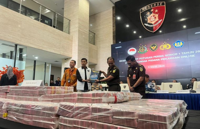 Rp.58,18 Miliar Aset Hasil Perjudian Online Diserahkan ke Negara Melalui Kejaksaan Agung