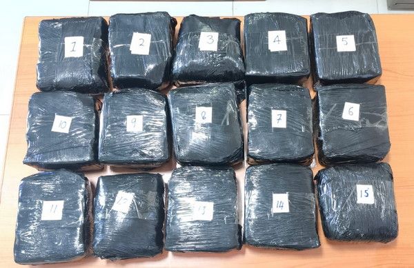 Gagalkan Penyelundupan 15,7 Kg Sabu Senilai Rp22,5 Miliar, Polda Lampung Amankan Empat Tersangka