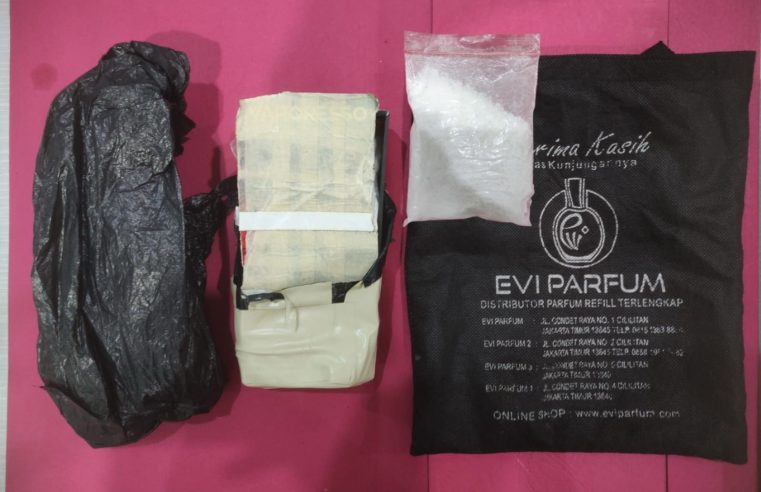 Polisi Ringkus Pengedar Kokain di Jakarta Pusat, Barang Bukti 80 Gram Diamankan