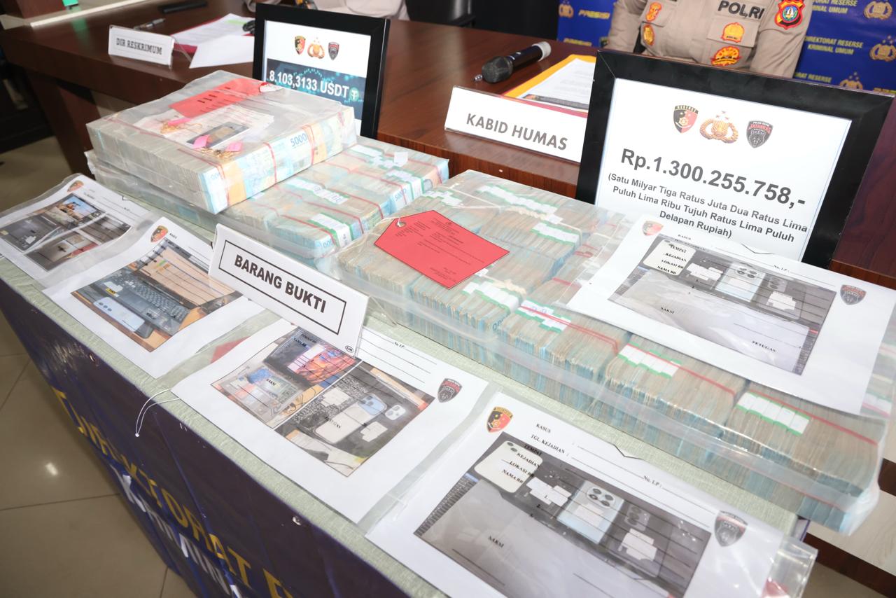 Lima Tersangka Jaringan Promosi Judi Online Internasional Ditangkap di Batam