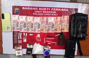 Dalam Operasi Antik Mahakam 2026, Polsek Long Kali Ringkus Pengedar Sabu di Paser