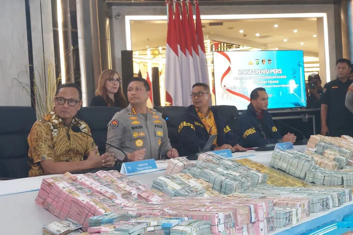 Kortastipidkor Polri Tetapkan 2 Orang Tersangka, Sita Emas dan Uang Bernilai Ratusan Miliar Rupiah