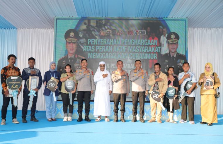 Dalam Apel Sabuk Kamtibmas, Polda Sumsel Serahkan Barang Bukti dan Apresiasi Warga Berani