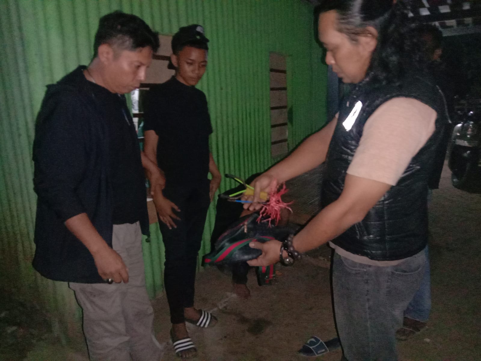 Ciptakan Kamtibmas Kondusif, Razia Polres Maros Temukan Senjata Busur Panah