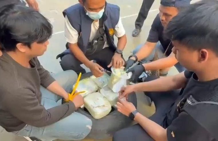 Sabu 5,4 Kg Disembunyikan di Ban Serep, Jaringan Lintas Kota Dibongkar Bareskrim–Bea Cukai–Rutan Surabaya