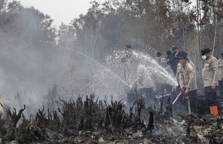 Cegah Kebakaran Hutan dan Lahan, Polda Kalimantan Tengah Fokus Bangun Sekat Bakar di Palangka Raya